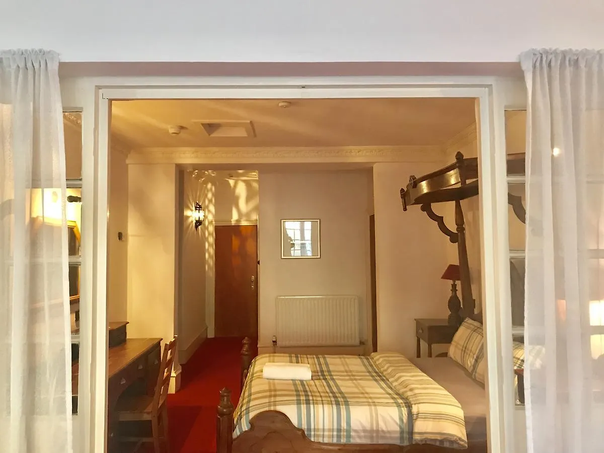 Iholiday Hotel Edinburgh Bed & Breakfast